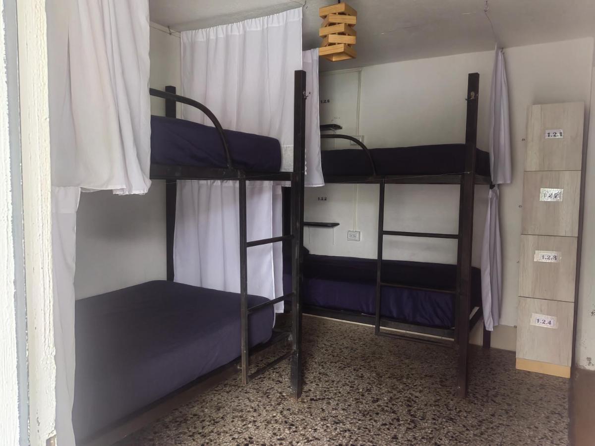 Hostal Sublime Guatemala City ภายนอก รูปภาพ